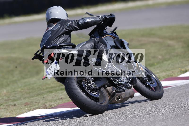 /Archiv-2025/49 26.08.2025 Cornu Master School ADR/blau-bleu/45